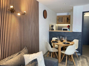 Appartement rénové, proche centre, 4 pers, balcon, WIFI - FR-1-634-83